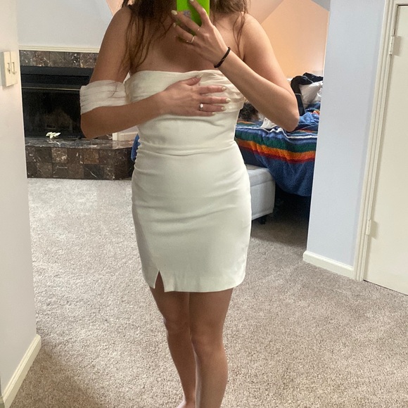 Paz Mini White Dress - Picture 2 of 4